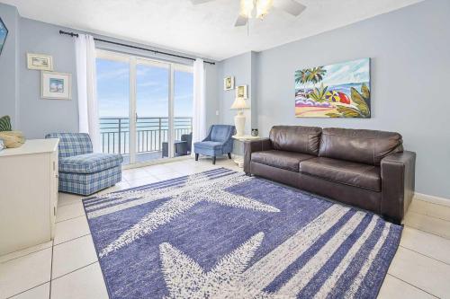 3BR Direct Beach Wyndham Ocean Walk Resort Daytona in Daytona Beach, United States