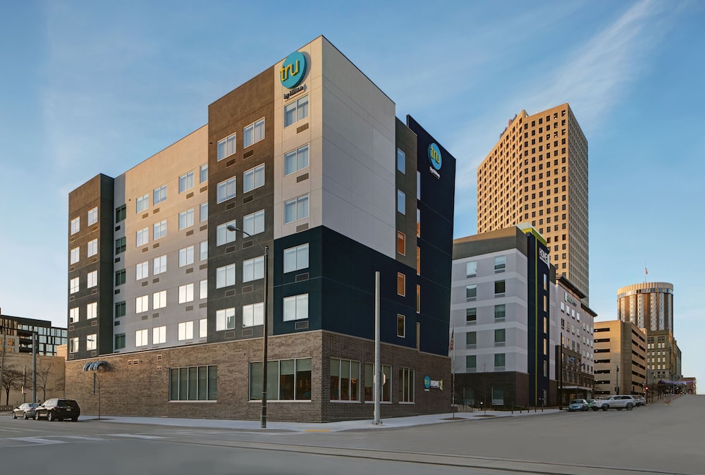 Home2 Suites by Hilton Milwaukee Downtown - photo 42