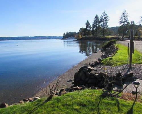 The Waterfront at Potlatch - photo 2