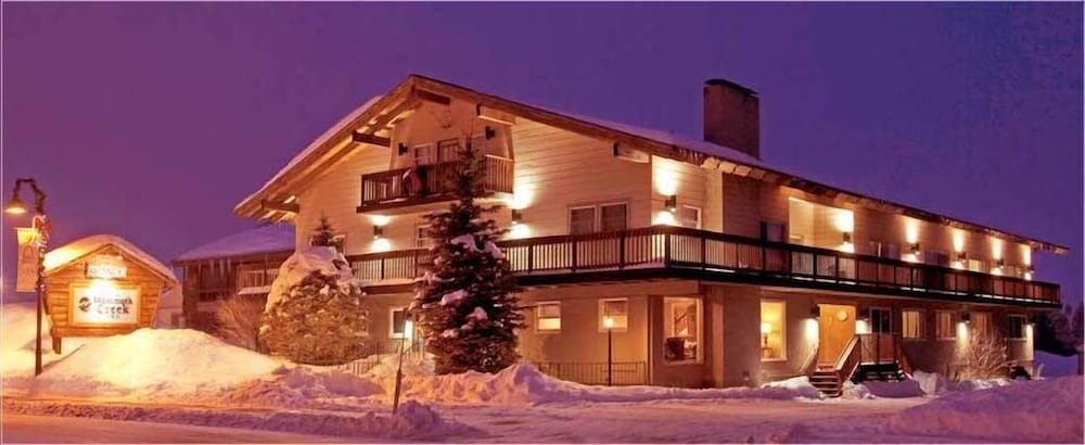 Mammoth Creek Inn