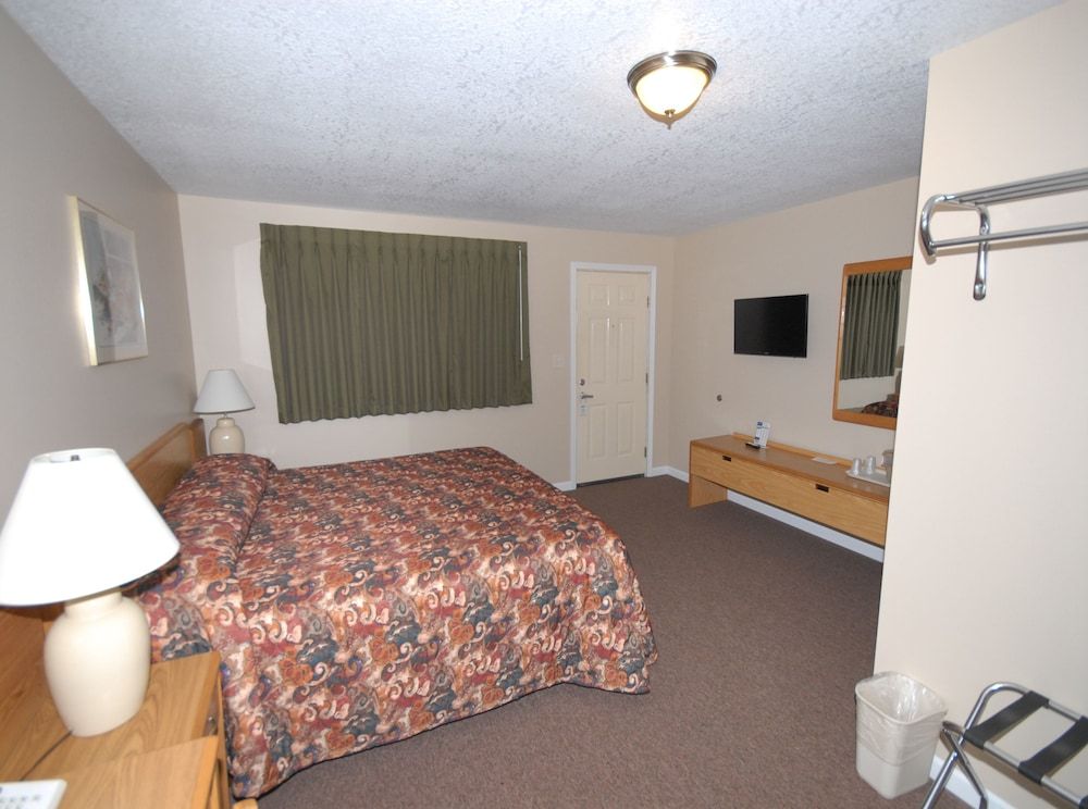 Wayside Motel - photo 12