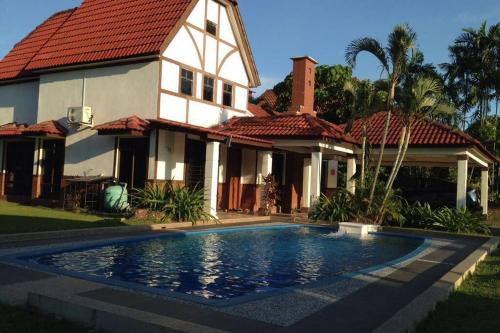 Villa Mommy A Famosa Resort — Malacca