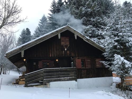Tobleralpe Oberreute Selbstversorgerhütte mit viel Komfort — hotel in Oberreute