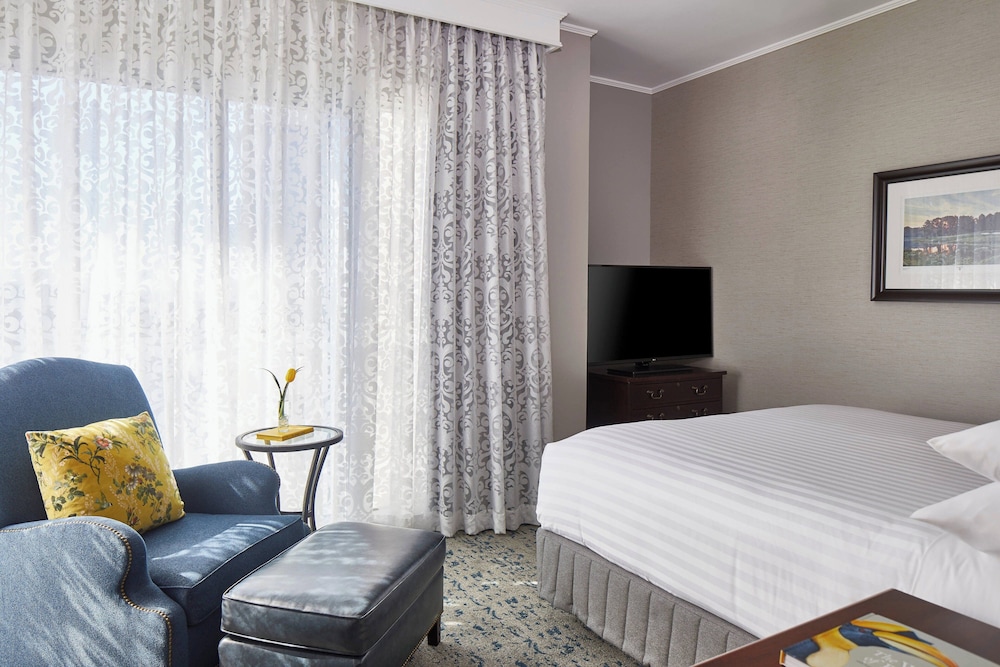 The Battle House Renaissance Mobile Hotel & Spa - photo 11
