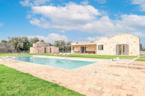 Villa Trullina by Raro Villas — 4-Star Luxury Hotel in Ostuni, Italy