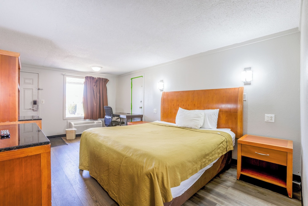 Cozy Garden Inn By OYO Hwy 40 Richmond - photo 11