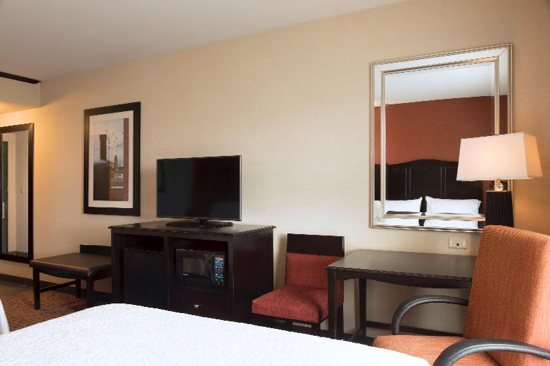 Hampton Inn Lewiston Auburn - photo 86