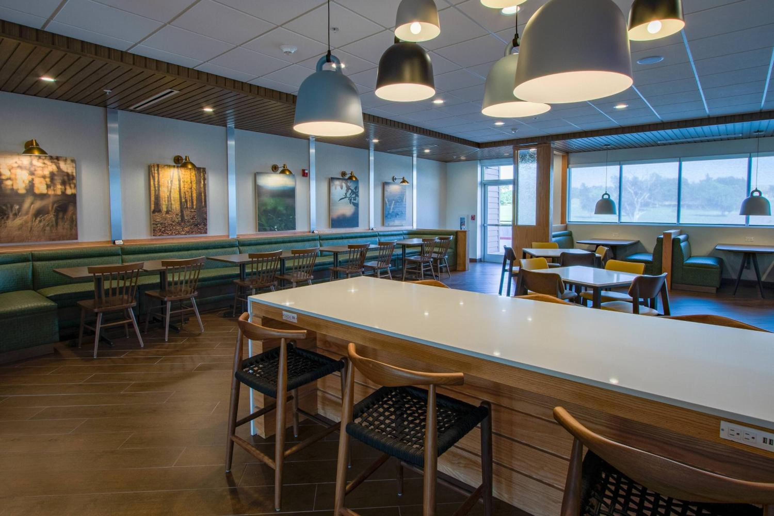 Fairfield Inn & Suites Duncan - photo 37