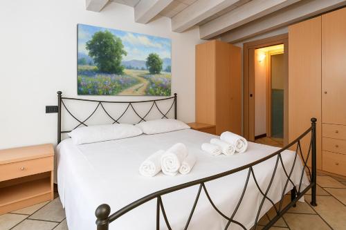 Domus Malvezzi — 4-Star Luxury Hotel in Desenzano Del Garda, Italy