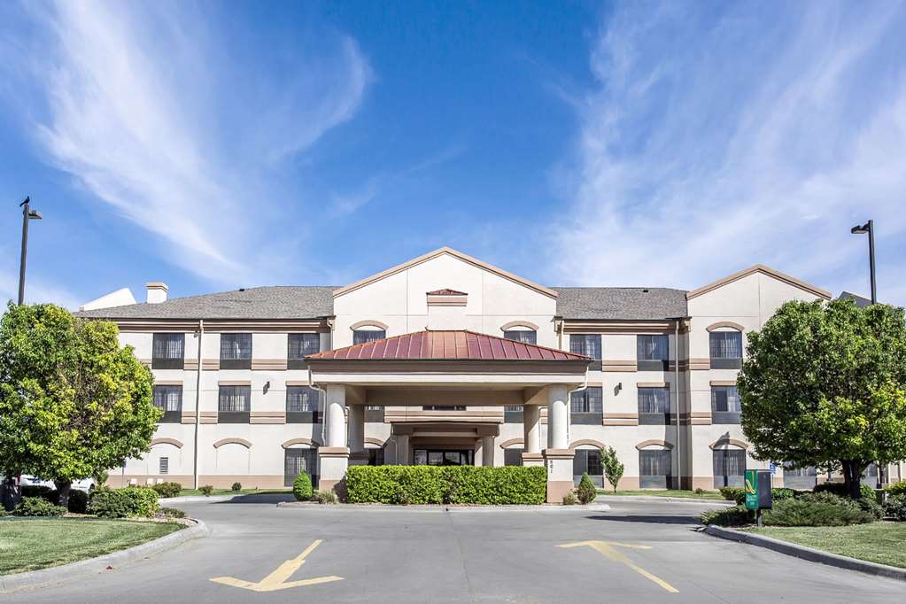 Quality Inn & Suites Guymon East — Guymon — photo 2