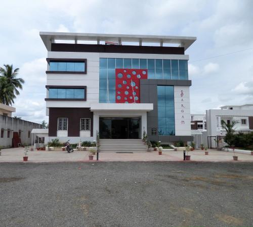 Hotel Sargam — hotel in Baramati