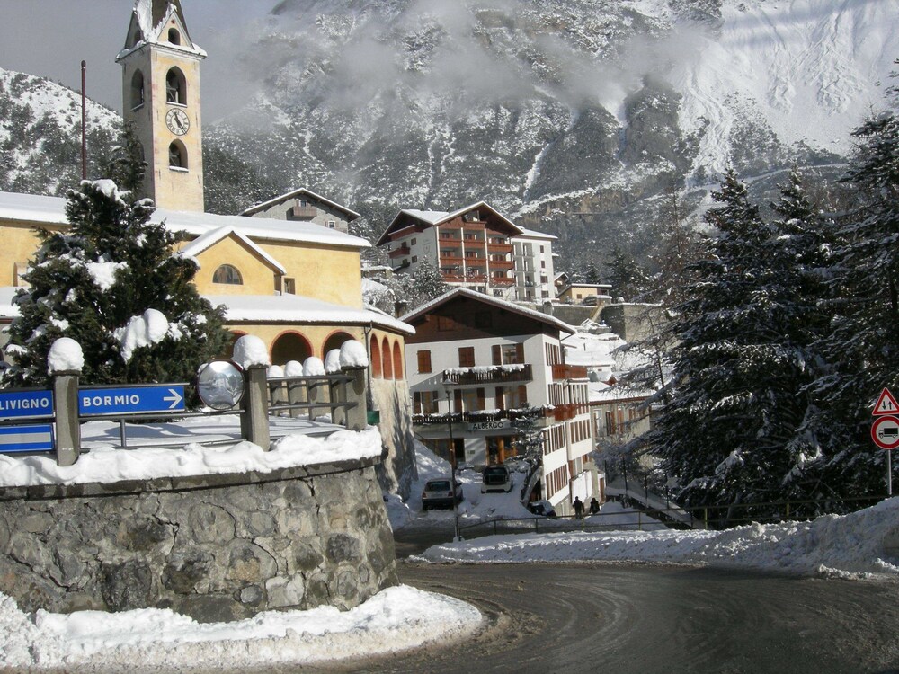 Albergo Alpina — Bormio