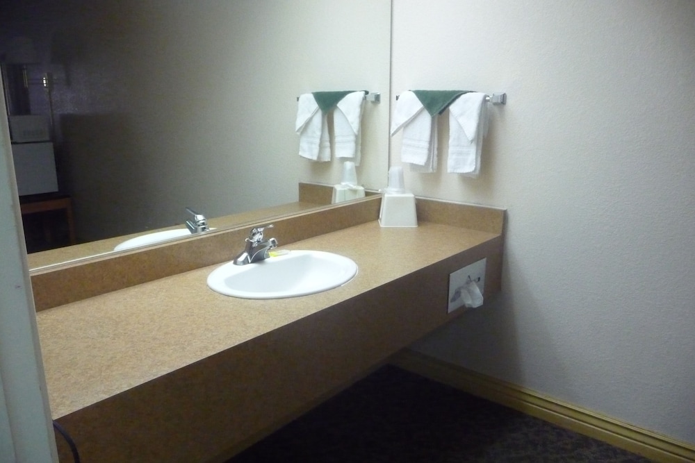 Sierra Inn Near Fort Huachuca AZ - photo 61