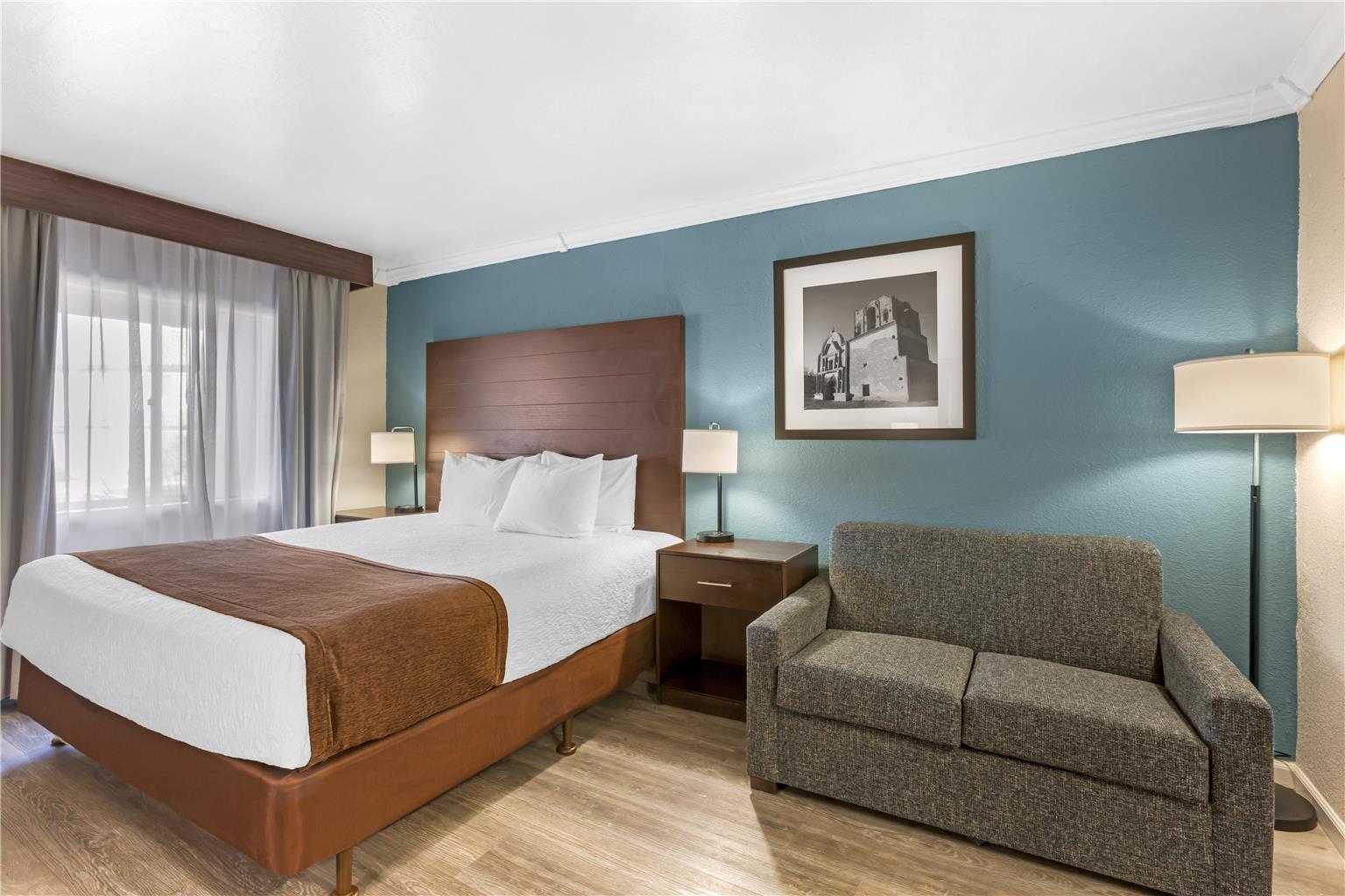 Best Western InnSuites Tucson Foothills Hotel & Suites - photo 21