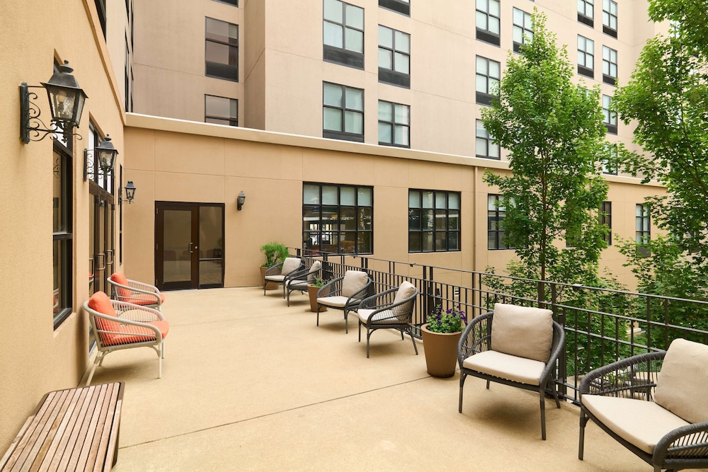 Hilton Garden Inn Bloomington - photo 57