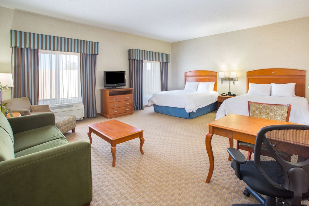 Hampton Inn Santa Rosa - photo 10