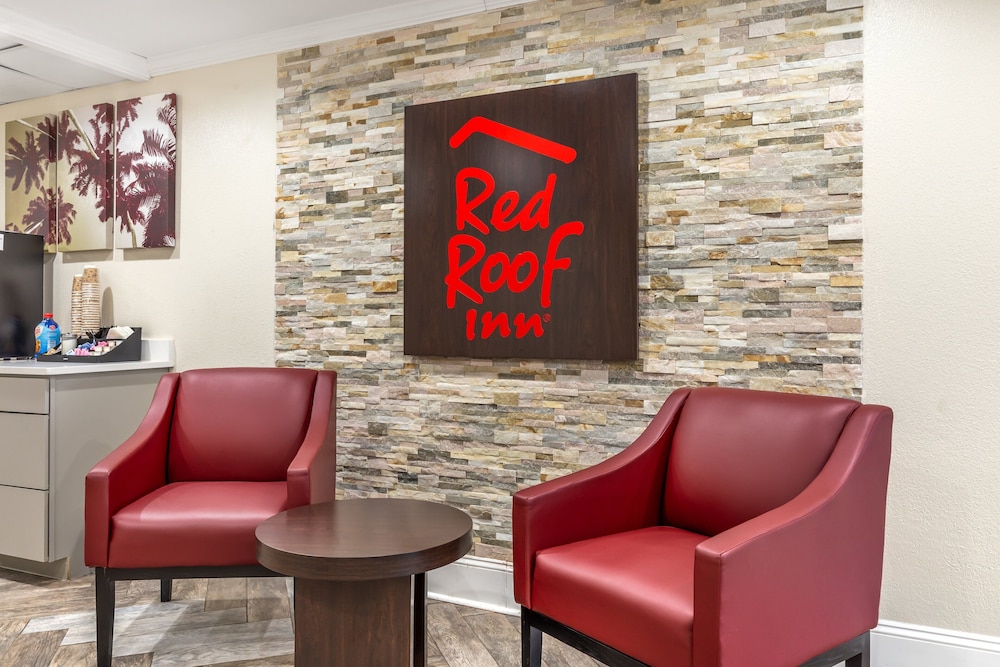 Red Roof Inn Raleigh - photo 3