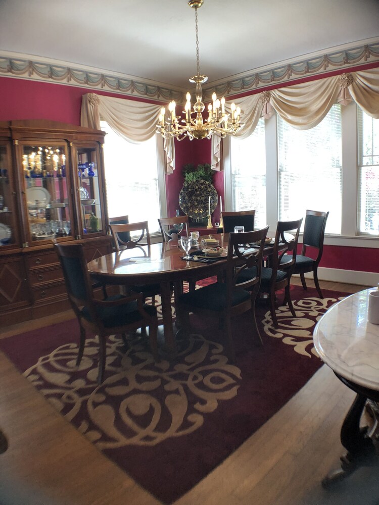 Avenue O Bed & Breakfast - photo 41