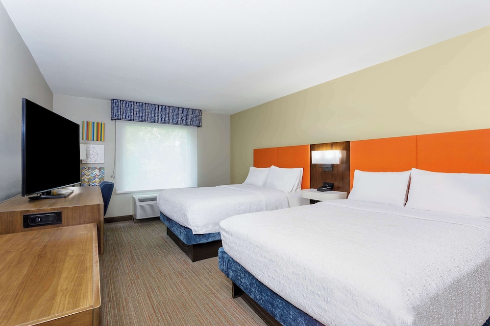 Hampton Inn & Suites Tallahassee I 10 Thomasville Road - photo 37