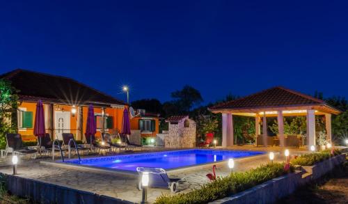 Family friendly house with a swimming pool Gornje Planjane Zagora 19733 — 4-Star Luxury Hotel in Unesic, Croatia