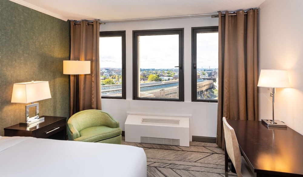 DoubleTree by Hilton Newark Penn Station - photo 13