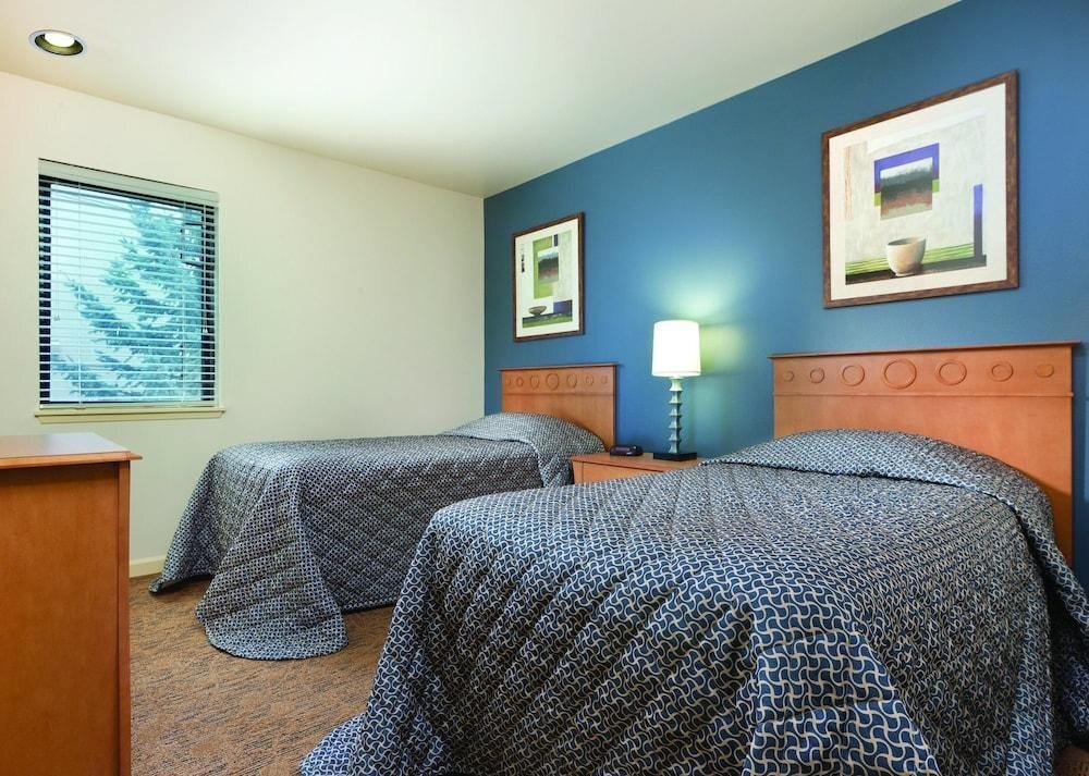 Lake Chelan Shores - photo 4