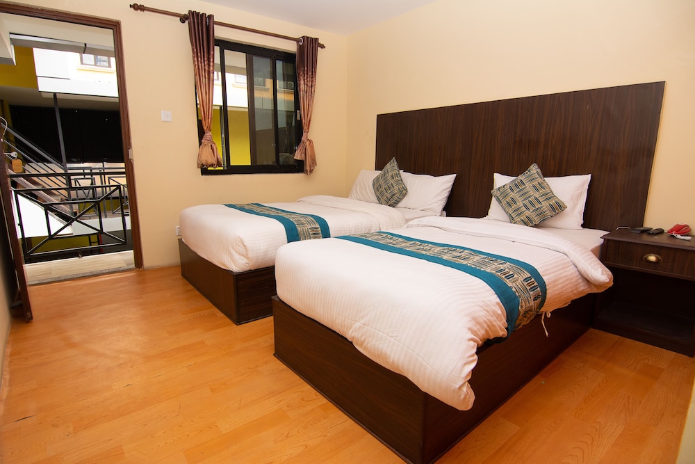 Hotel Dine Dream — Kathmandu