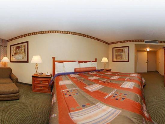 Clarion Inn Near Baylor University - photo 12