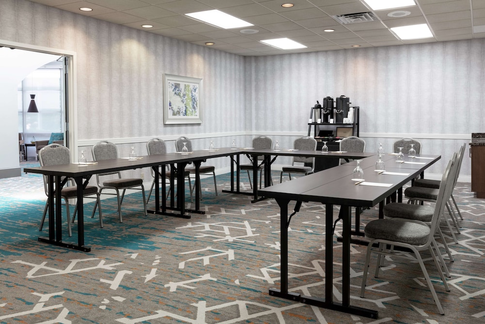 DoubleTree by Hilton Birmingham Perimeter Park - photo 61