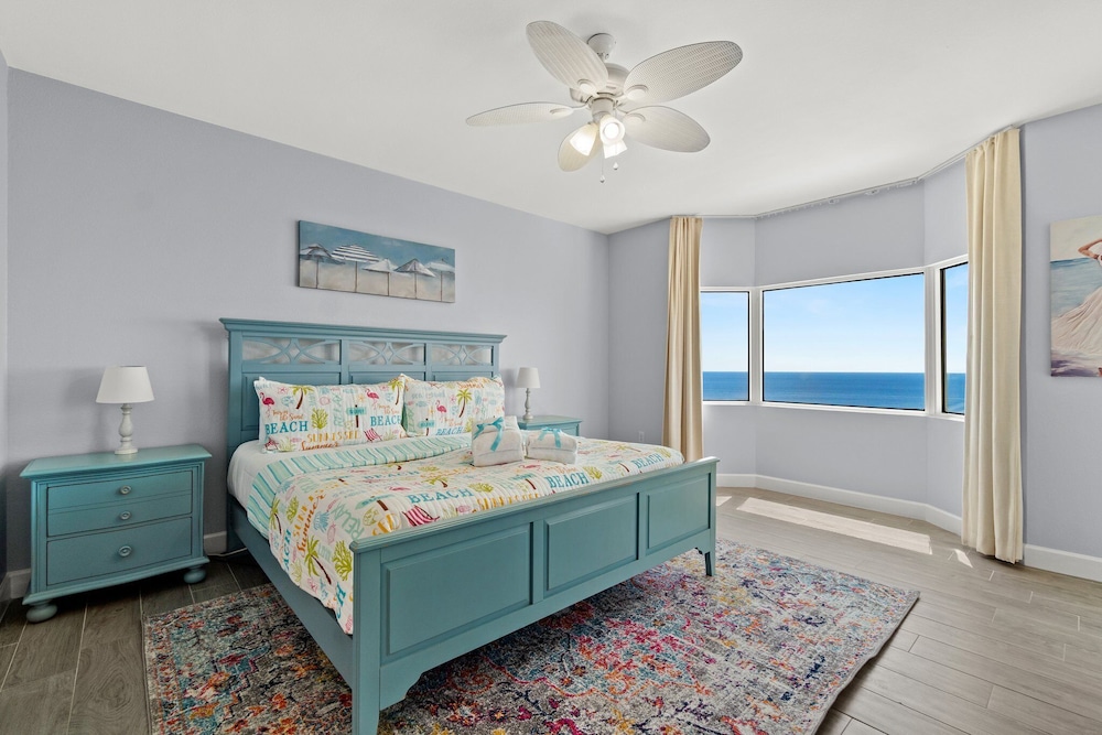 Tidewater Beach Luxury Penthouse With Resort Amenities and a View - photo 3