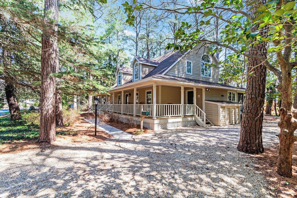 Fields End Road 64 in Rehoboth Beach, United States