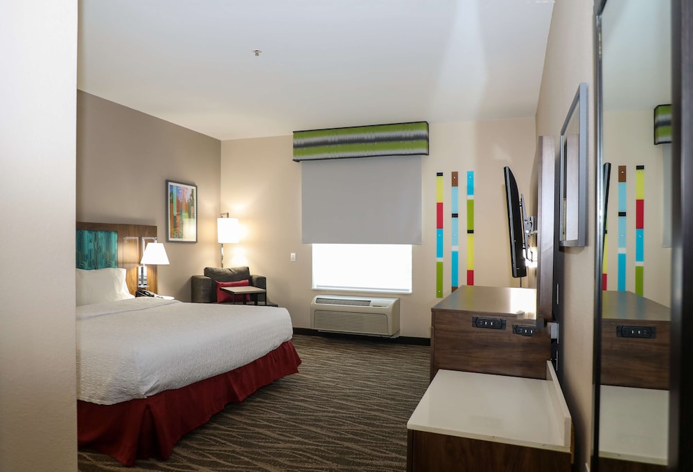 Hampton Inn Ellensburg - photo 17
