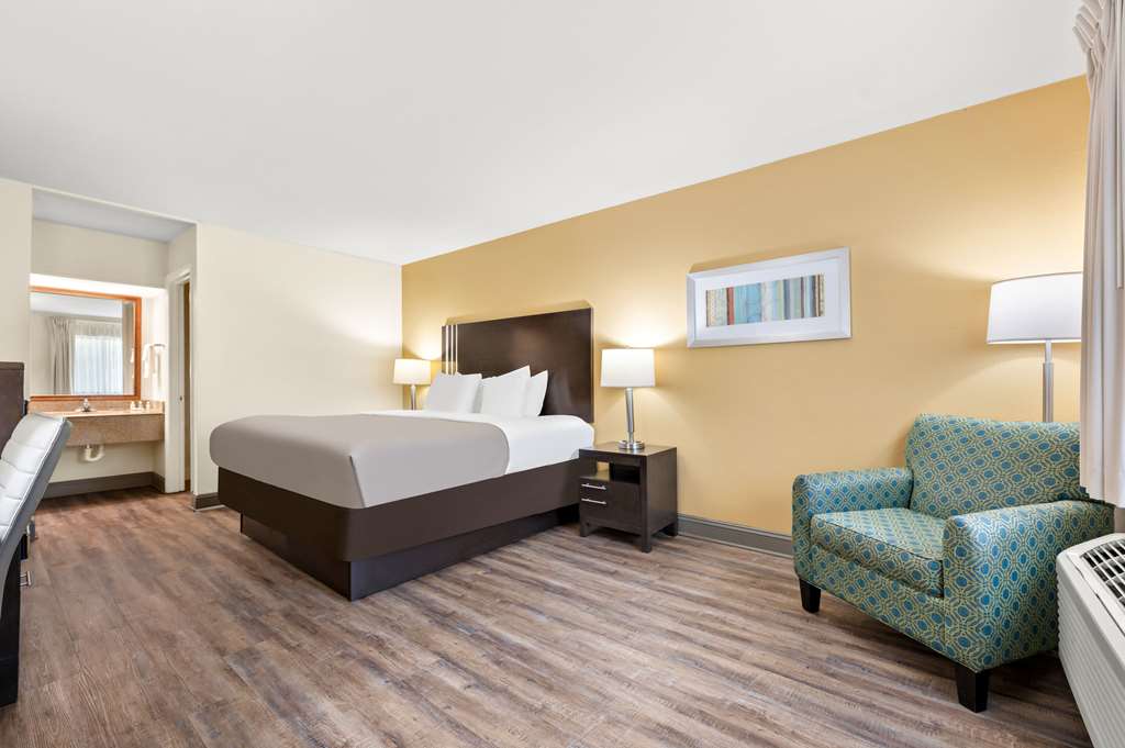 Quality Inn Pelham I 65 exit 246 - photo 12