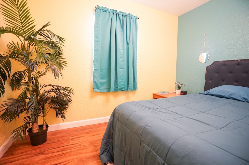 Mar Bay Motel &Suites - photo 15