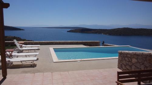 Lefka's Villas — 4-Star Luxury Hotel in Nafplio, Greece