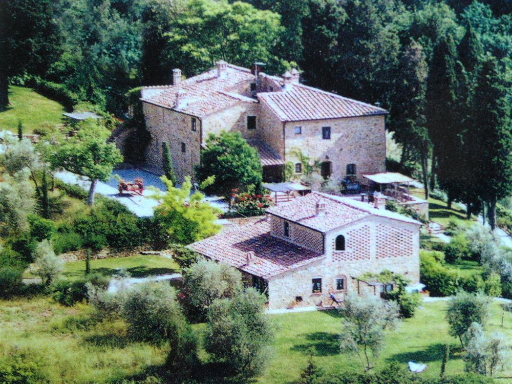 Podere La Casetta — 4-Star Luxury Hotel in Montaione, Italy