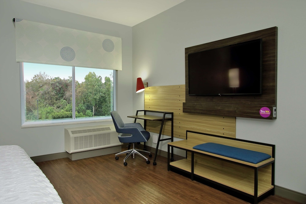 Tru by Hilton Mobile - photo 19