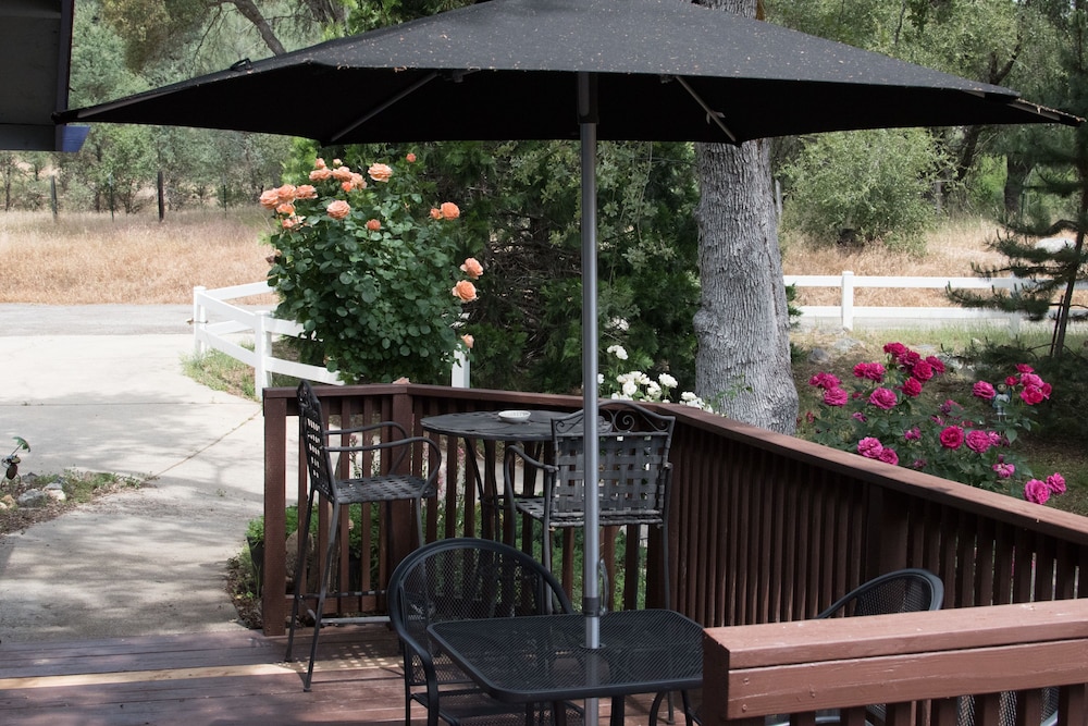 Little Valley Inn - photo 35
