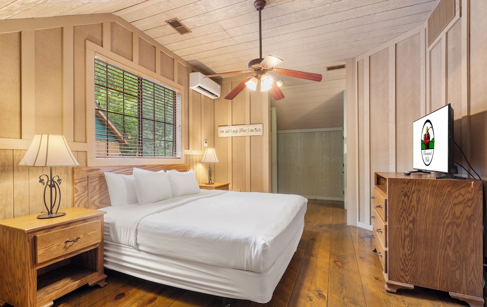 Cabins at Green Mountain Trademark Collection by Wyndham - photo 5