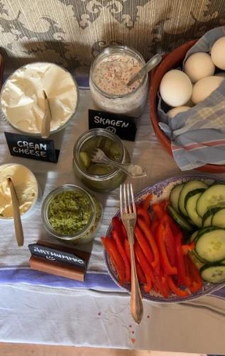 Falkeröd Lyxig glamping i naturreservat ink frukost in Grebbestad, Sweden