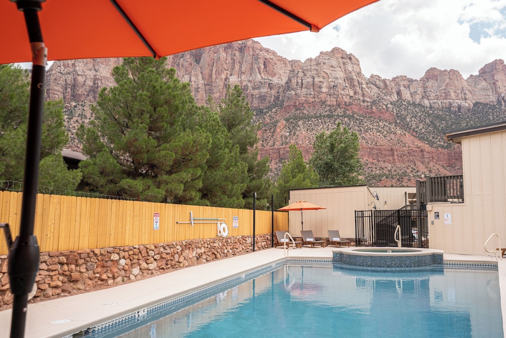 Zion Pioneer Lodge - photo 42