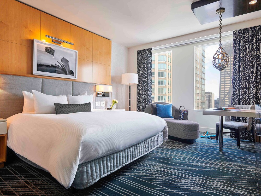 Sofitel Chicago Magnificent Mile - photo 7