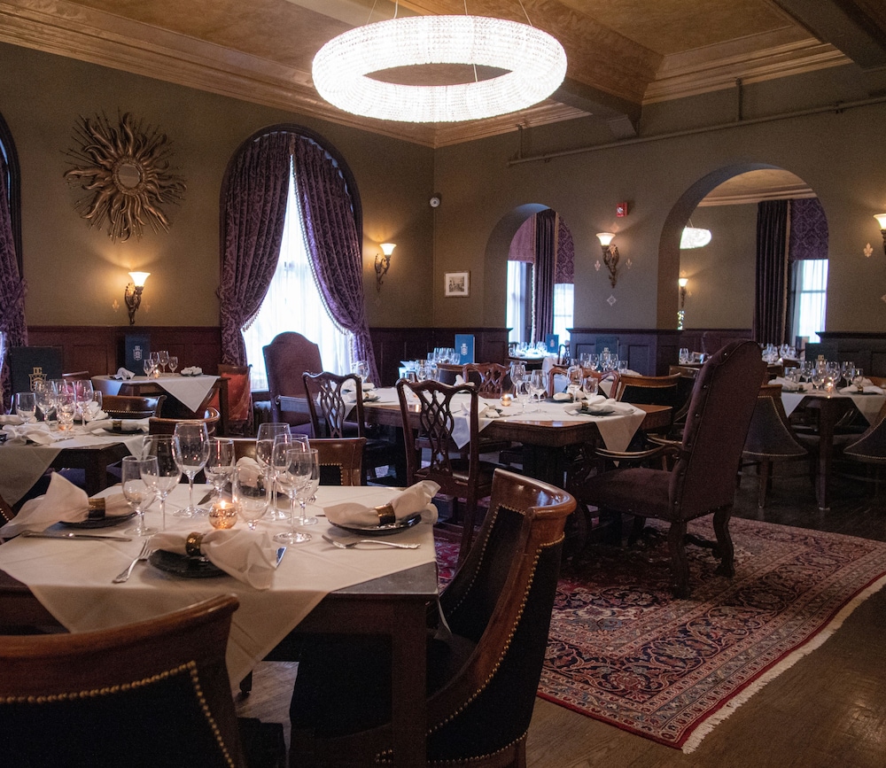 The Detroit Club - photo 30