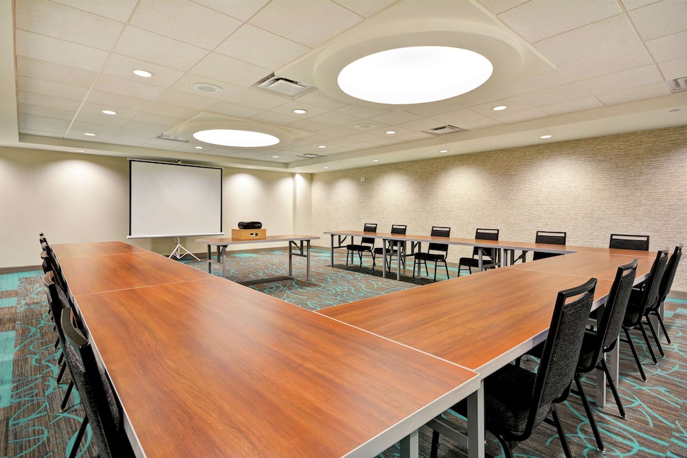 Home2 Suites by Hilton at the Galleria - photo 29