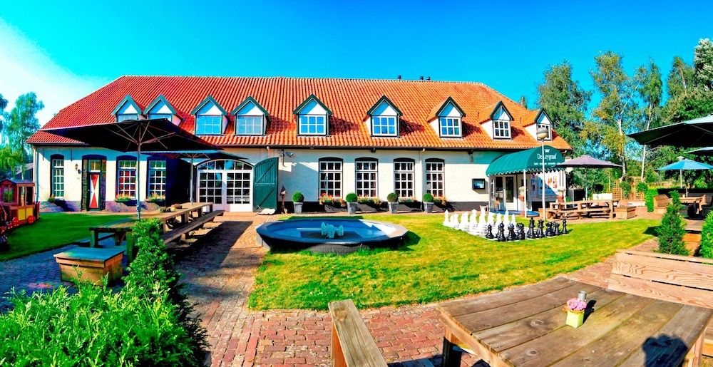 Hotel Restaurant De Leygraaf — Uden