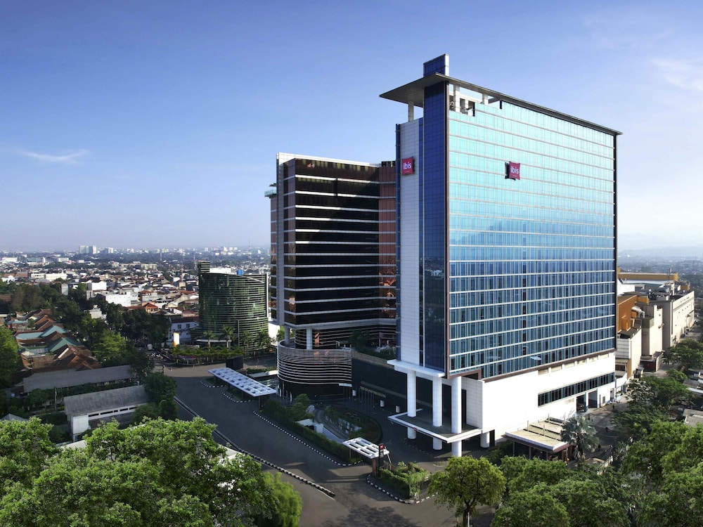ibis Bandung Trans Studio — hotel in Bandung