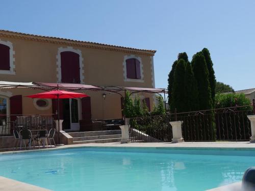 Luciole Des Alpilles — hotel in Mouries