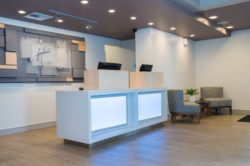 Holiday Inn Express Moss Point by IHG - photo 39