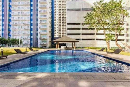 The Bermuda at Grass Residences Quezon City — 4-Star Luxury Hotel in Manila, Philippines
