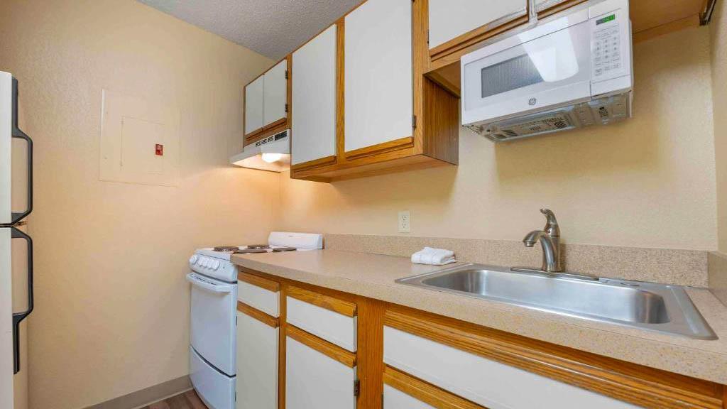 Studio 6 Extended Stay Fairfield OH Cincinnati - photo 29